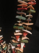 Load image into Gallery viewer, Melon shell heshe necklace
