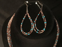 Load image into Gallery viewer, Santo Domingo eight strand dark heshe necklace
