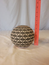 Load image into Gallery viewer, Acoma Pueblo Seed jar by Marcella Augustine
